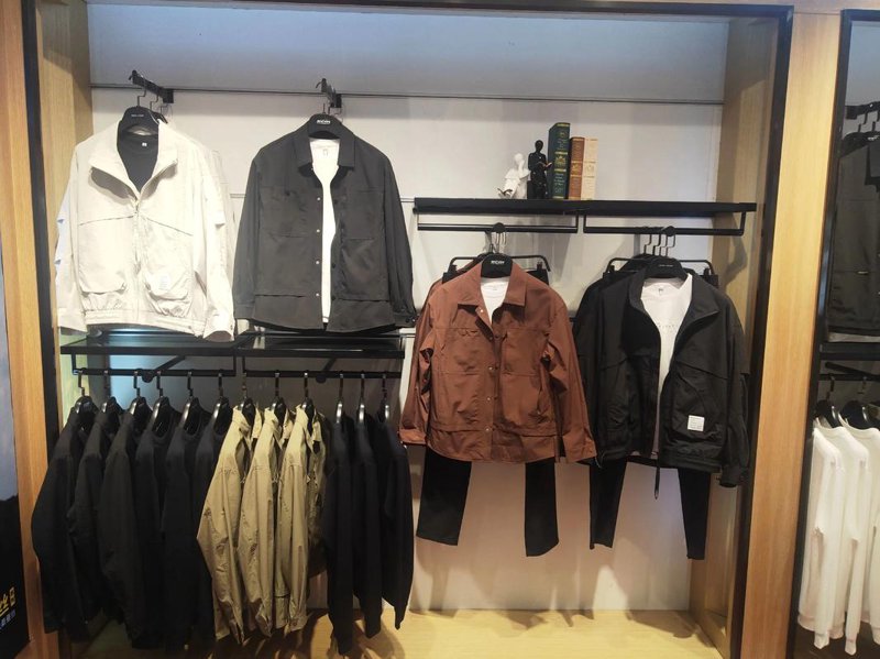 男装专卖行业动态：市场需求与发展趋势